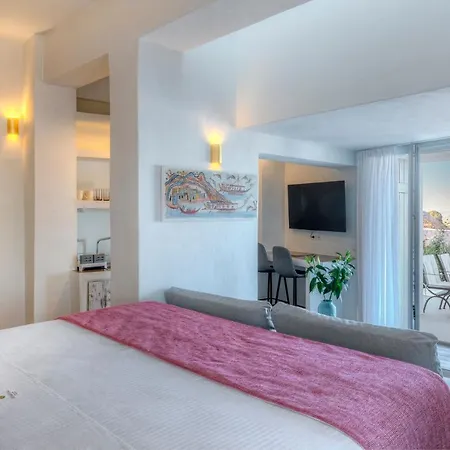 Desiterra 5* Fira (Santorini)